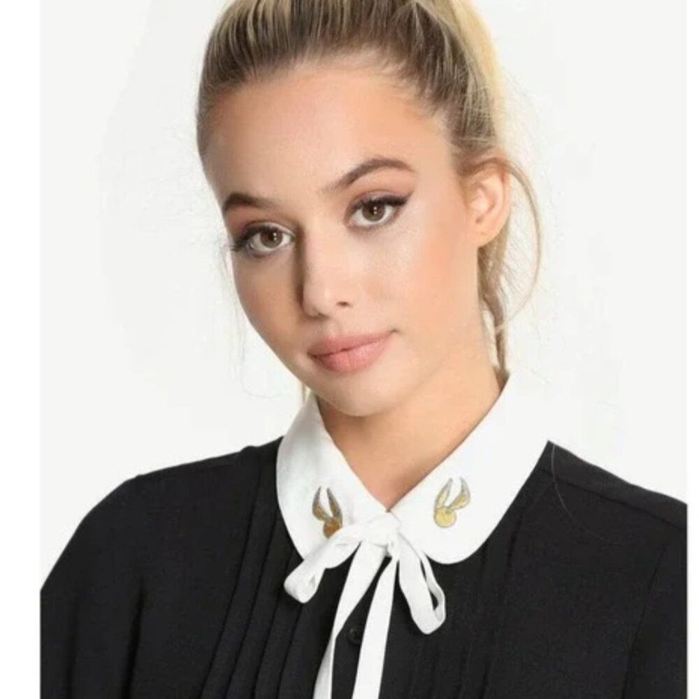 Box Lunch Harry Potter Golden Snitch Tie Neck Womens Blouse - Small